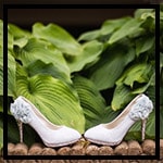 footer-wedding-high-heels